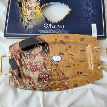 Taca szklana z uchwytami Pocałunek G. Klimta.webp