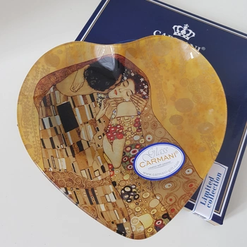Talerzyk dekoracyjny w kształcie serca Pocałunek G. Klimta.jpg