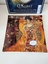 Dekoracyjny kwadratowy talerz z motywem twórczości Klimta Adele rozmiar 25 x 25 cm.jpg